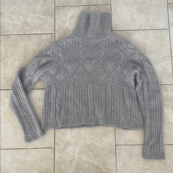 Magaschoni Cashmere Wool Blend Knit Turtleneck - Picture 2 of 12